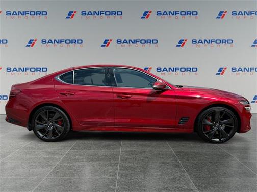 2022 Genesis G70 3.3T RWD