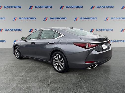 2019 Lexus ES 350 Base