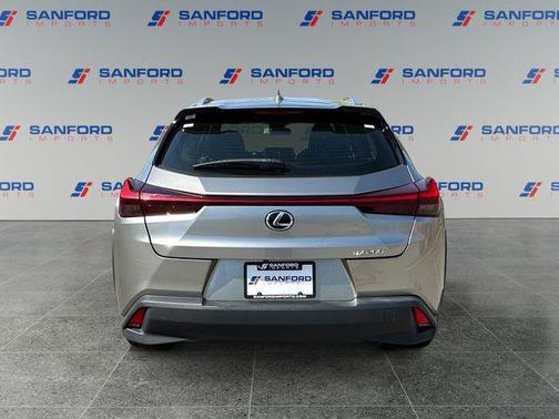 Cloudburst Gray 2022 Lexus UX 200 Base