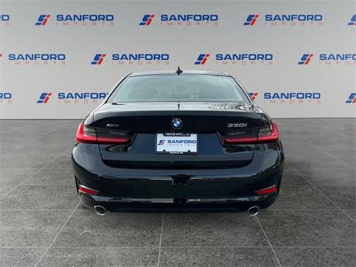 2021 BMW 330 xDrive