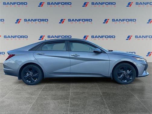 2023 Hyundai ELANTRA HEV Blue