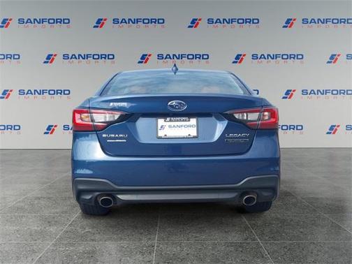 2022 Subaru Legacy Touring XT