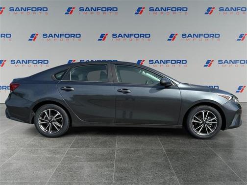 2022 Kia Forte LXS