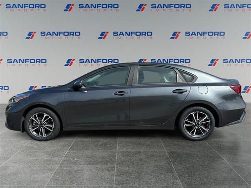 2022 Kia Forte LXS