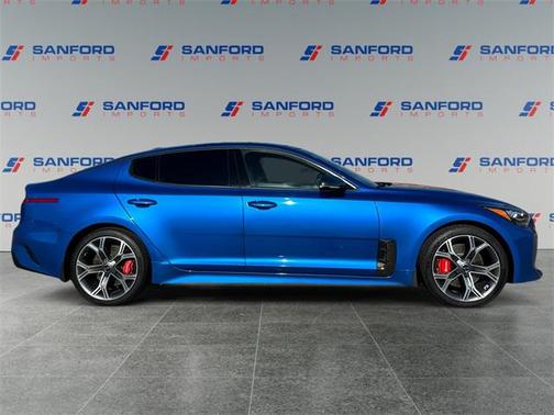 2019 Kia Stinger GT1