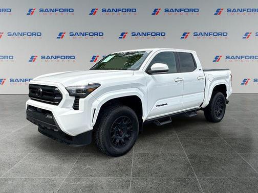 Ice Cap 2024 Toyota Tacoma SR5