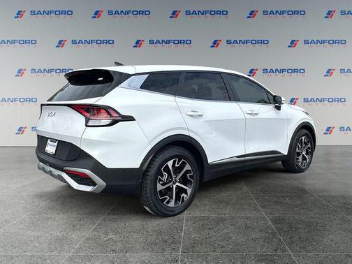 Glacial White Pearl 2023 Kia Sportage EX
