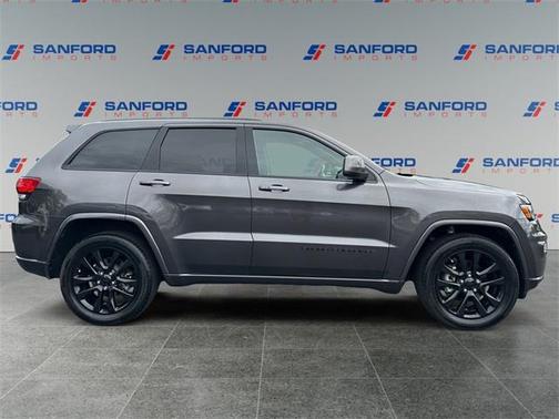 2019 Jeep Grand Cherokee Altitude