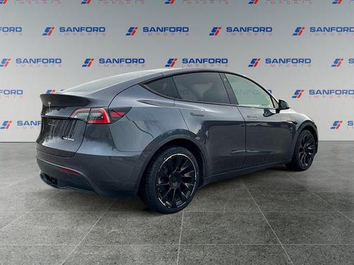 2021 Tesla Model Y Long Range Dual Motor All-Wheel Drive