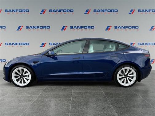 2021 Tesla Model 3 Standard Range Plus