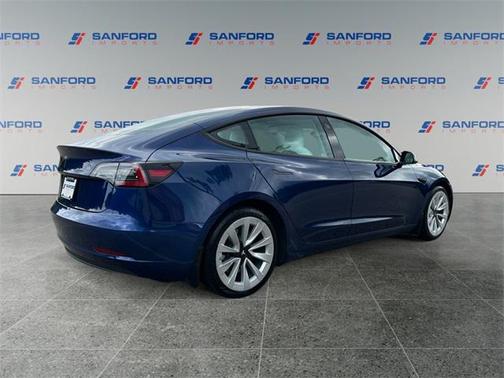 2021 Tesla Model 3 Standard Range Plus