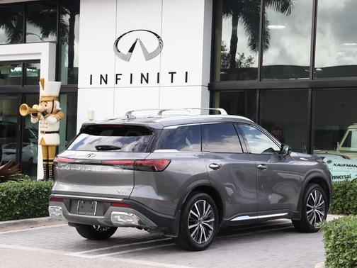 2022 INFINITI QX60 SENSORY