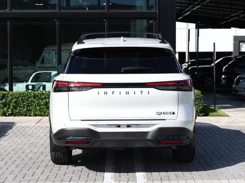 Radiant White 2026 INFINITI QX60 SPORT AWD