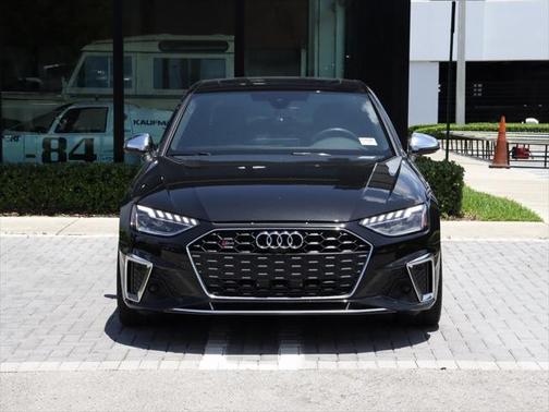 2023 Audi S4 Premium Plus TFSI quattro Tiptronic