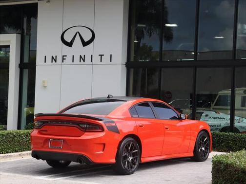 2017 Dodge Charger R/T