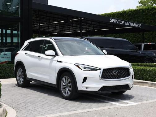 Lunar White 2021 INFINITI QX50 LUXE