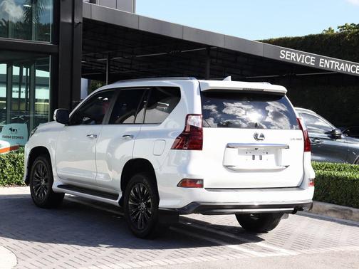 2022 Lexus GX 460 Premium
