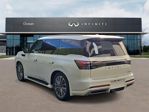 2026 INFINITI QX80 Luxe