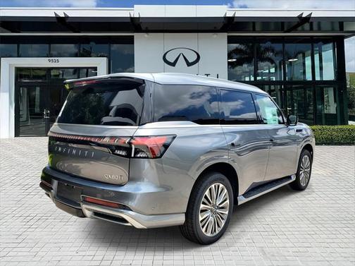 2025 INFINITI QX80 SENSORY AWD