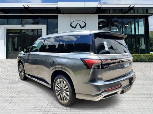 2025 INFINITI QX80 SENSORY AWD