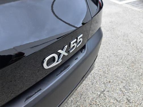 2022 INFINITI QX55 LUXE