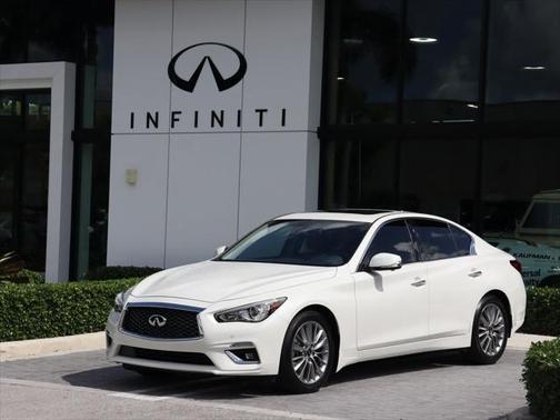 2024 INFINITI Q50 3.0t LUXE