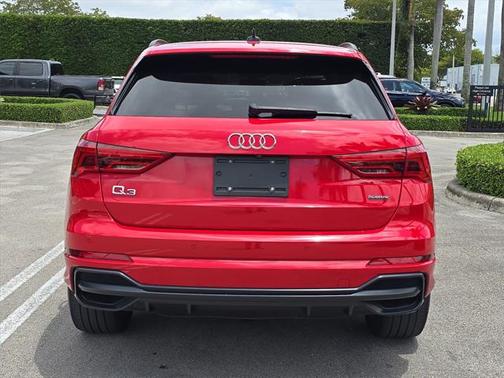 2022 Audi Q3 45 S line Premium