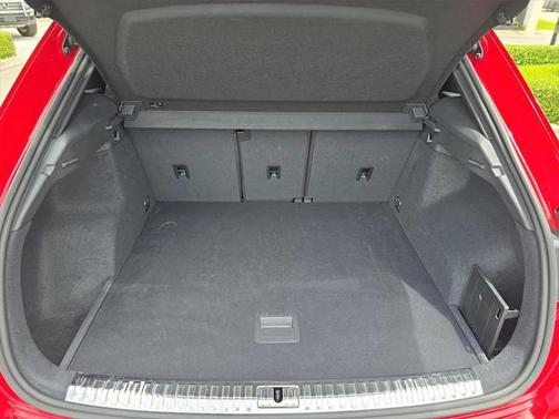 2022 Audi Q3 45 S line Premium