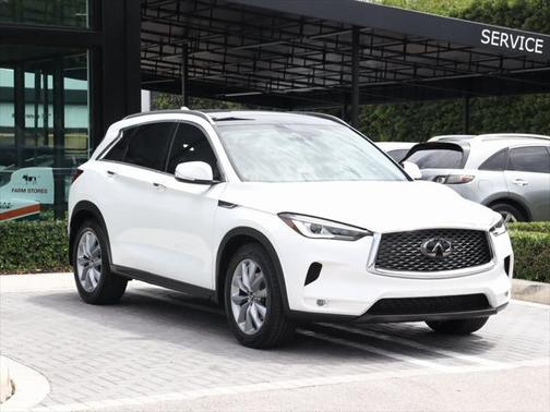 2022 INFINITI QX50 LUXE