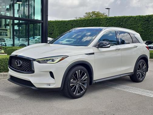 2022 INFINITI QX50 LUXE