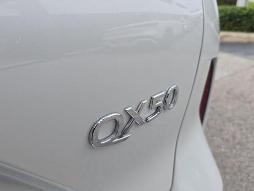 2025 INFINITI QX50 Luxe AWD
