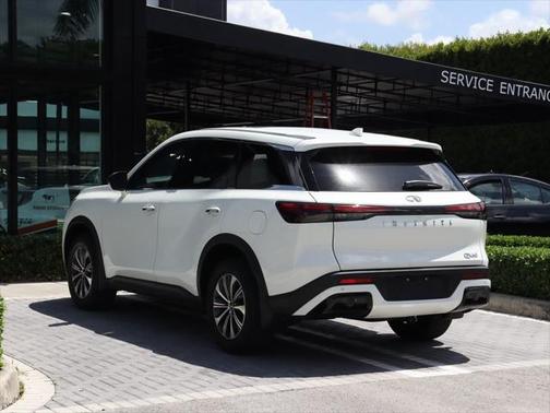 2023 INFINITI QX60 Pure