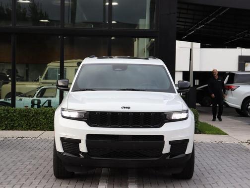 2021 Jeep Grand Cherokee L Altitude