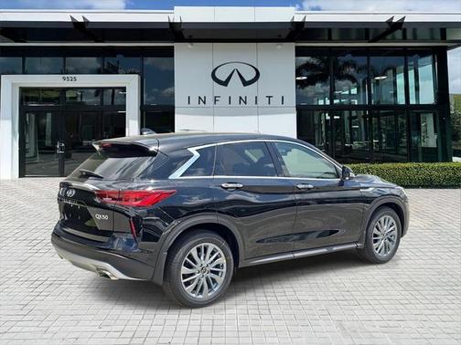 2025 INFINITI QX50 Pure AWD