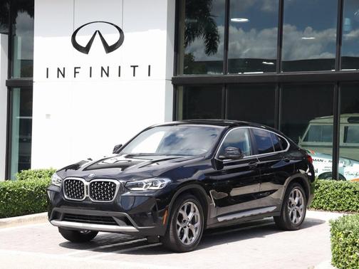 2024 BMW X4 xDrive30i