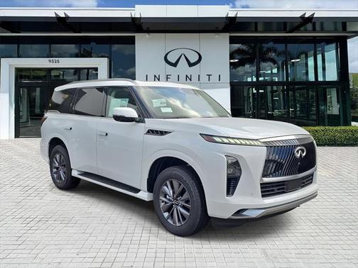 2025 INFINITI QX80 PURE