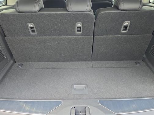 2025 INFINITI QX80 PURE
