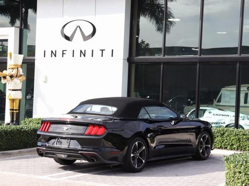 2019 Ford Mustang EcoBoost