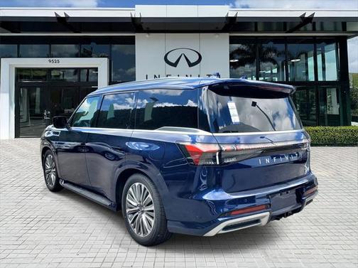 2025 INFINITI QX80 Luxe
