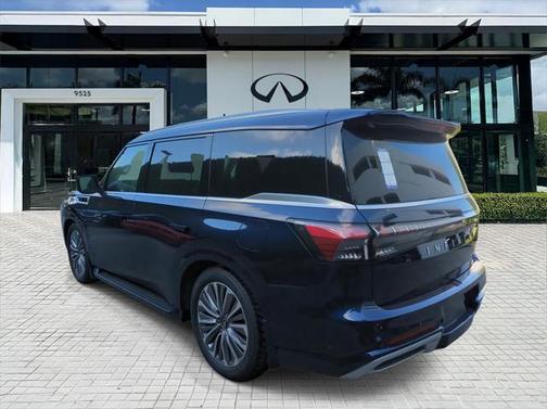 2025 INFINITI QX80 Luxe