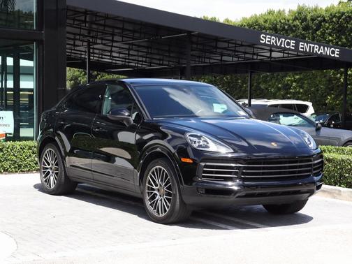 2022 Porsche Cayenne Platinum Edition