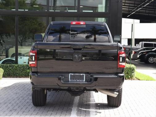 2024 RAM 2500 Laramie Crew Cab 4x4 6'4' Box