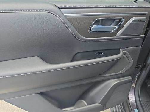 2025 INFINITI QX80 PURE