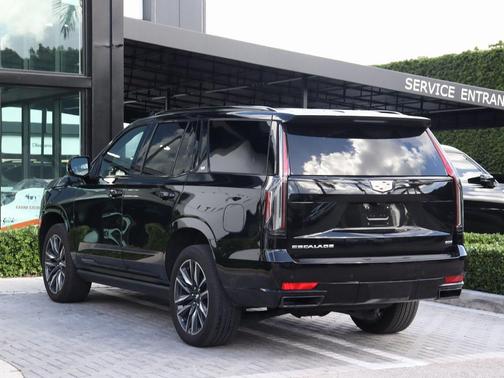 2024 Cadillac Escalade Sport Platinum