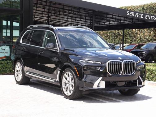 2024 BMW X7 xDrive40i