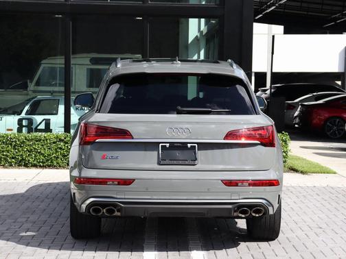 2022 Audi SQ5 3.0T Premium Plus