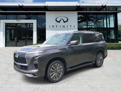 2025 INFINITI QX80 Luxe
