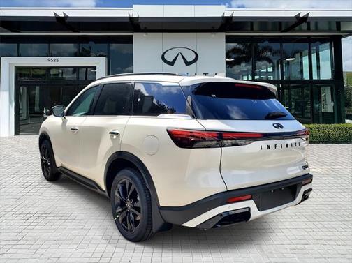 2025 INFINITI QX60 Luxe