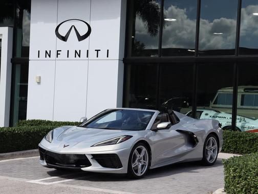 2021 Chevrolet Corvette Stingray w/1LT