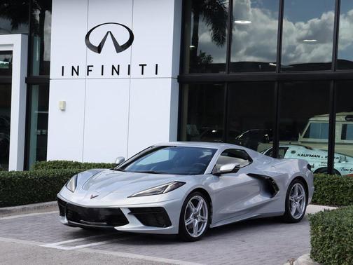 2021 Chevrolet Corvette Stingray w/1LT